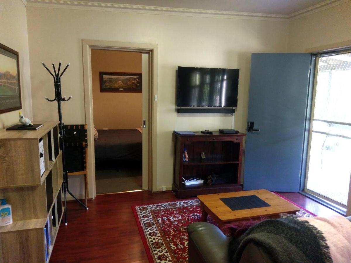 Cockatoo Cabin Halls Gap Buitenkant foto